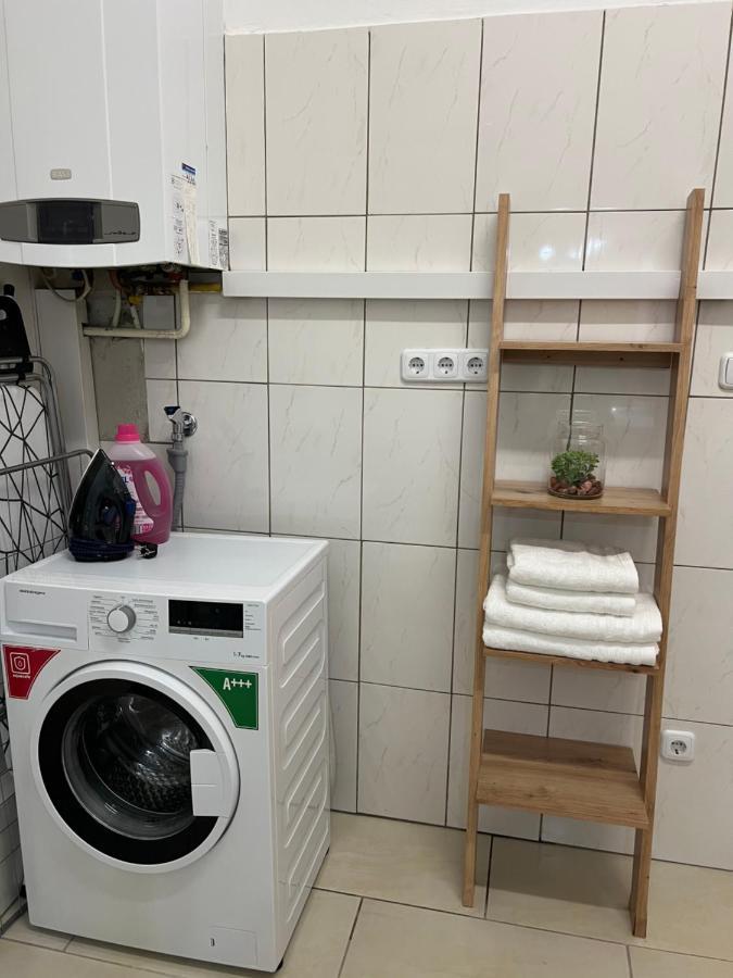 Spacious & Deluxe Big Apartment Near Prater Відень Екстер'єр фото