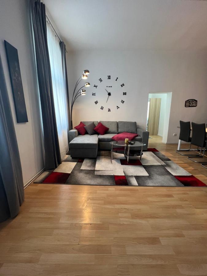 Spacious & Deluxe Big Apartment Near Prater Відень Екстер'єр фото