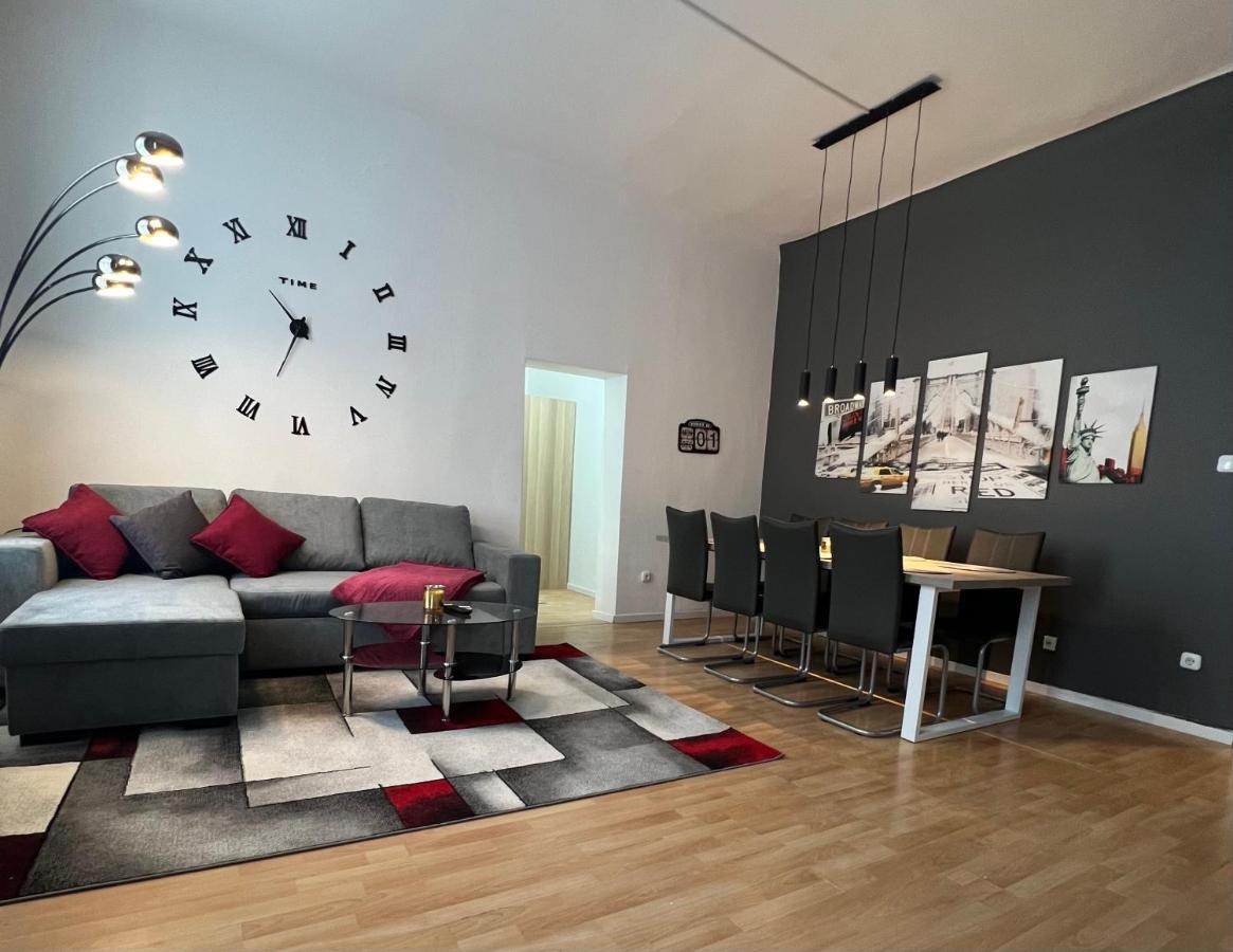 Spacious & Deluxe Big Apartment Near Prater Відень Екстер'єр фото